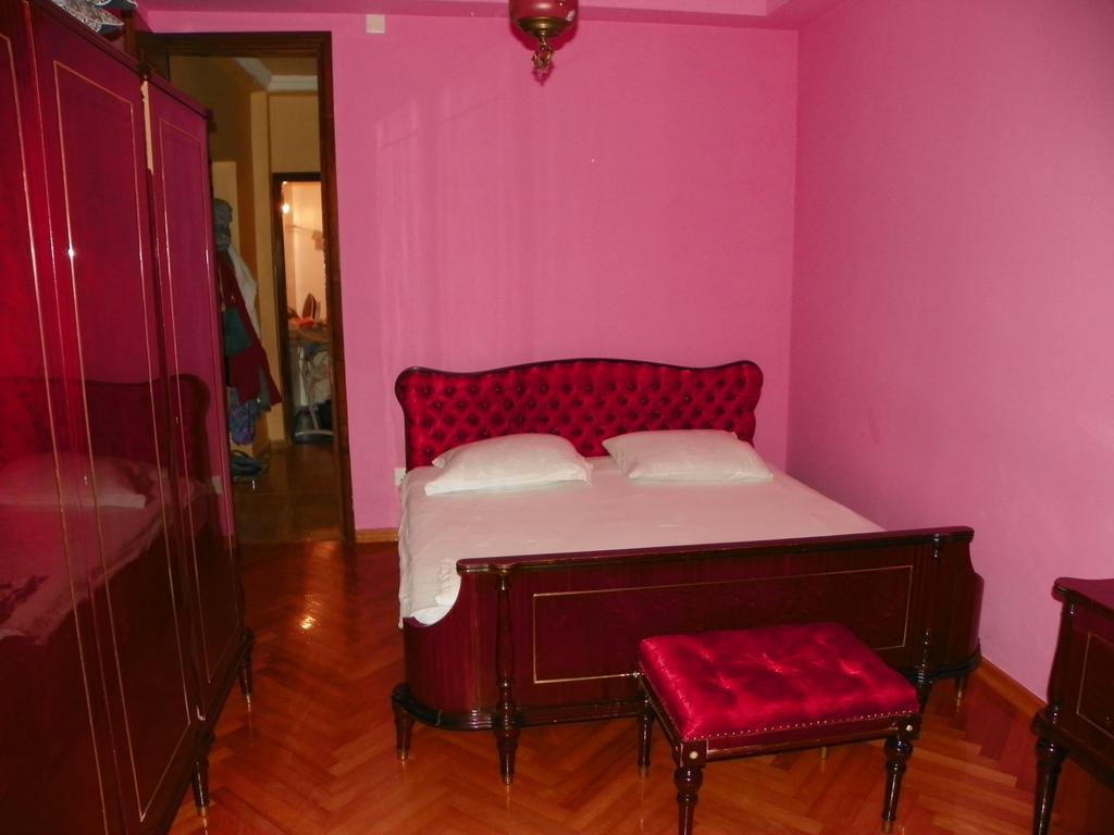 Apartment Rusudan باتومي الغرفة الصورة