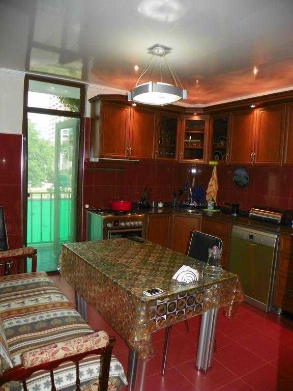 Apartment Rusudan باتومي الغرفة الصورة